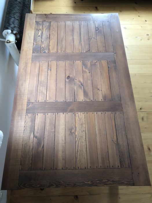 Stół drewniany 4-6 osobowy