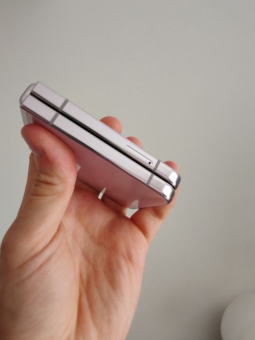 Samsung Galaxy Z Flip 5 512 GB Snapdragon 8 Gen 2 bdb stan odnowiony