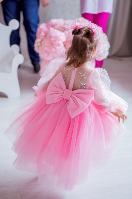 Святкова сукня для дівчинки 98