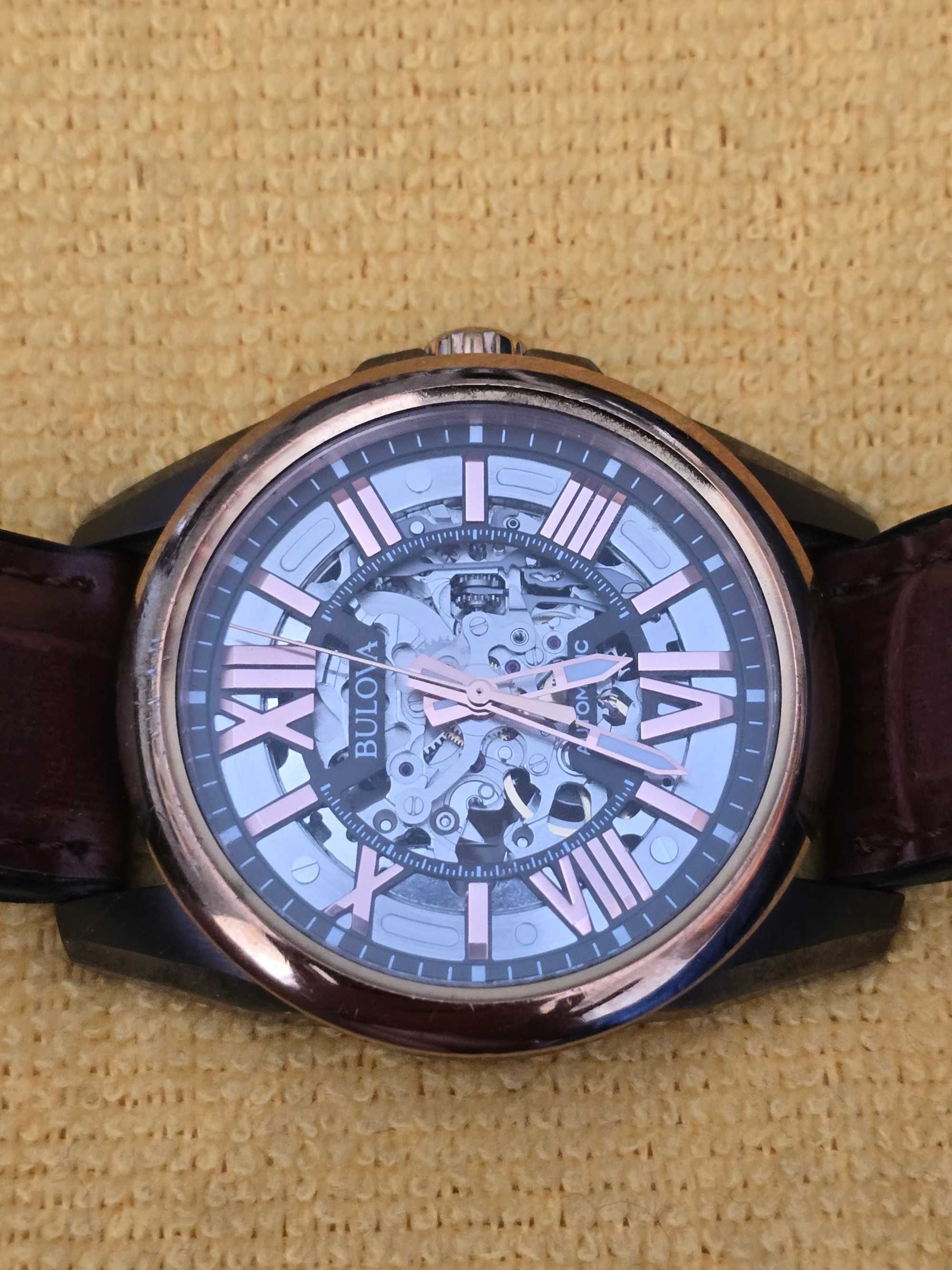 Zegarek marki BULOVA
