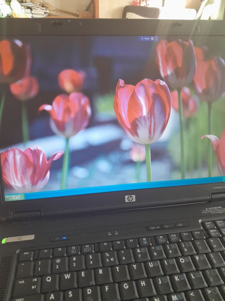 Laptop HP czarny sprawny
