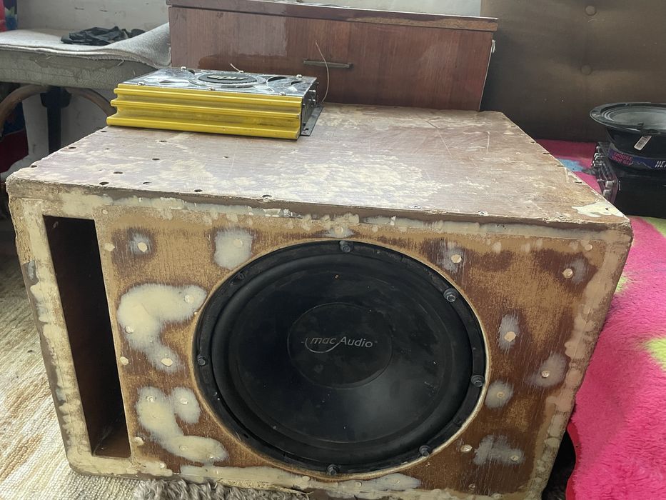 Саббуфер MacAudio 12