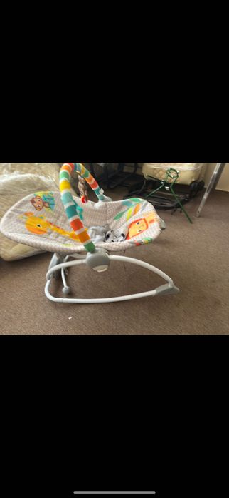 Крісло-шезлонг дитячий Крісло-шезлонг Bright Starts Safari