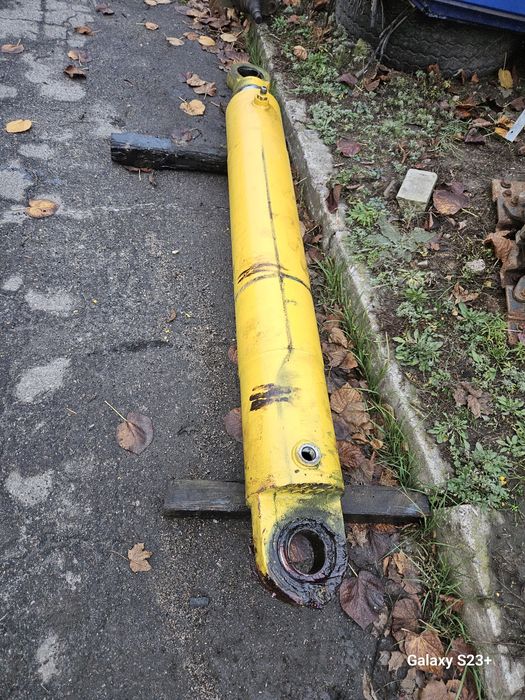 Цилиндр кс 3575 автокран