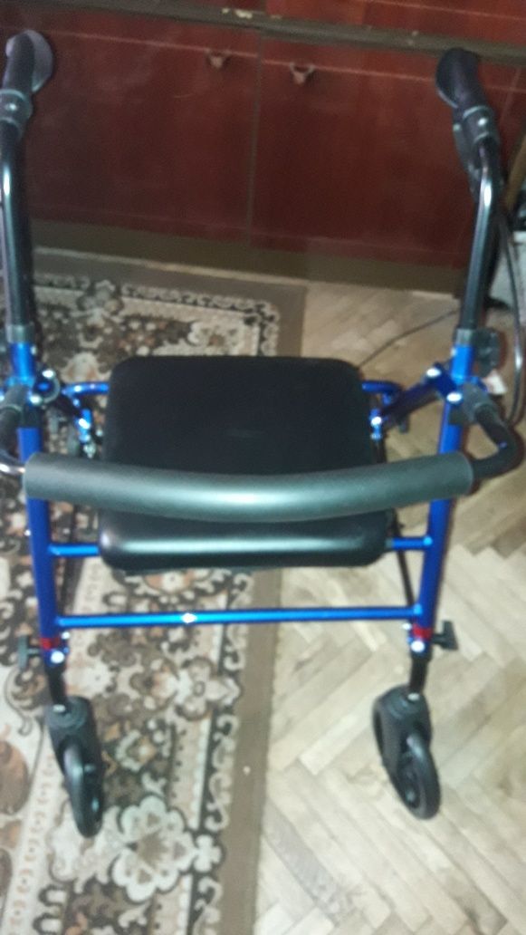 НОВЕ інвалідне  крісло ходунки для дорослих
