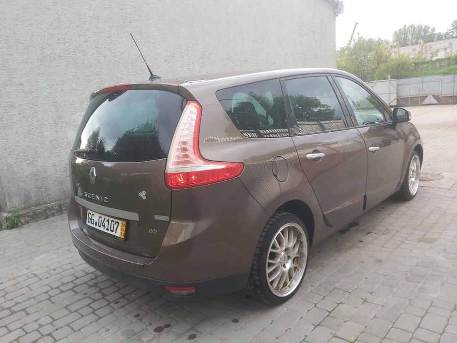Renault megane scenic 2010