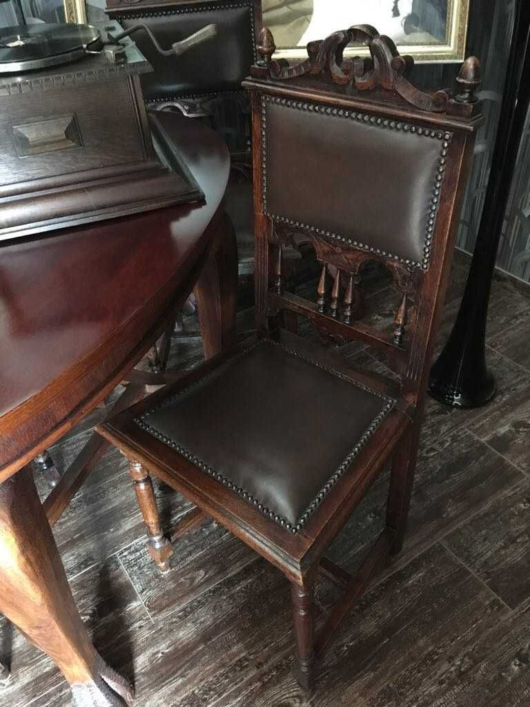 4 krzesła dębowe obite skórą