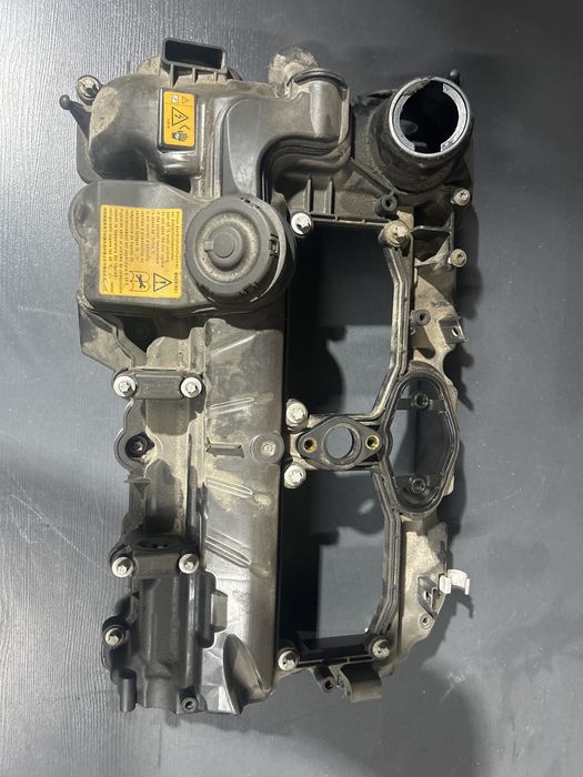 Кришка клапанна N20 N26 для BMW F10 F20 F30 7633630