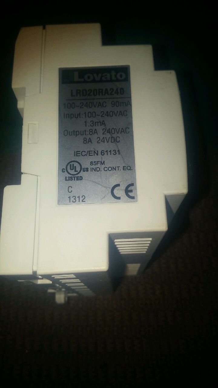 Przekaźnik programowalny,PLC, sterownik lovato LRD, lader, drabinkowy