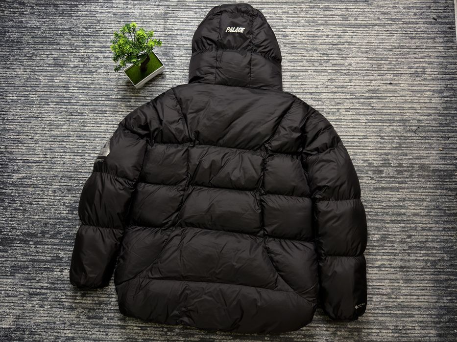 Пуховик Palace Balaclava, Куртка Пелес з Балаклавой