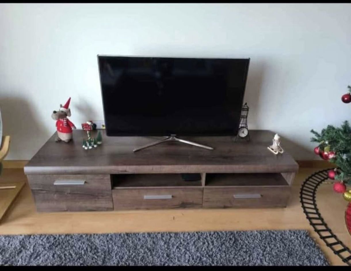 Móvel de TV completo
