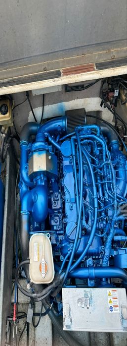 Barco pesca profissional  de coluna bravo 2com  licencas covos  ,redes