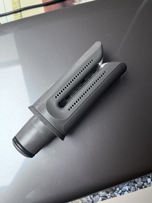 Końcówka wygładzająca włosy do suszarki dyson nowa