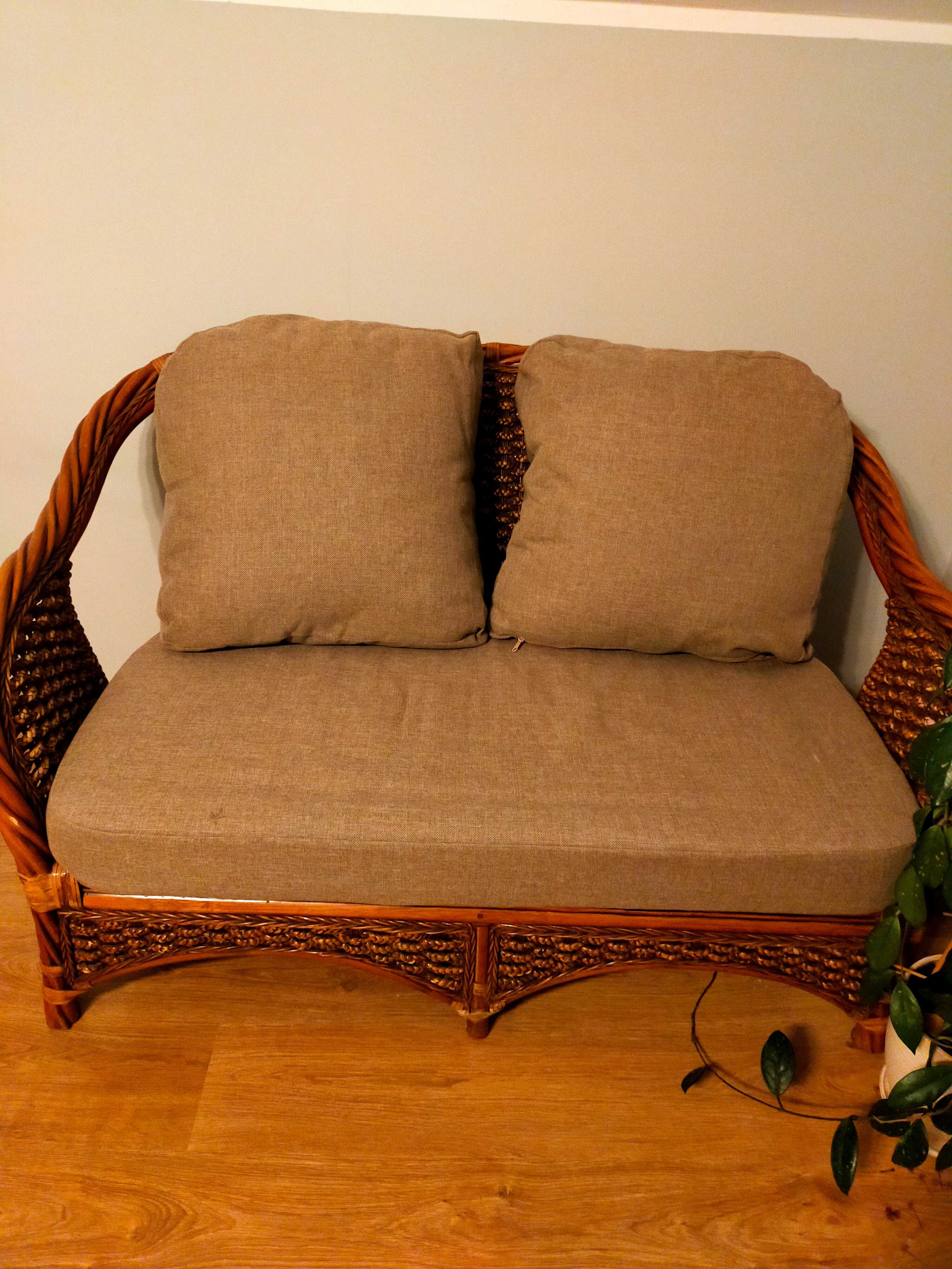 kanapa sofa z ratanu szer. 140 cm