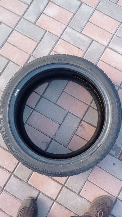 Автошини Continental 225/40/R18