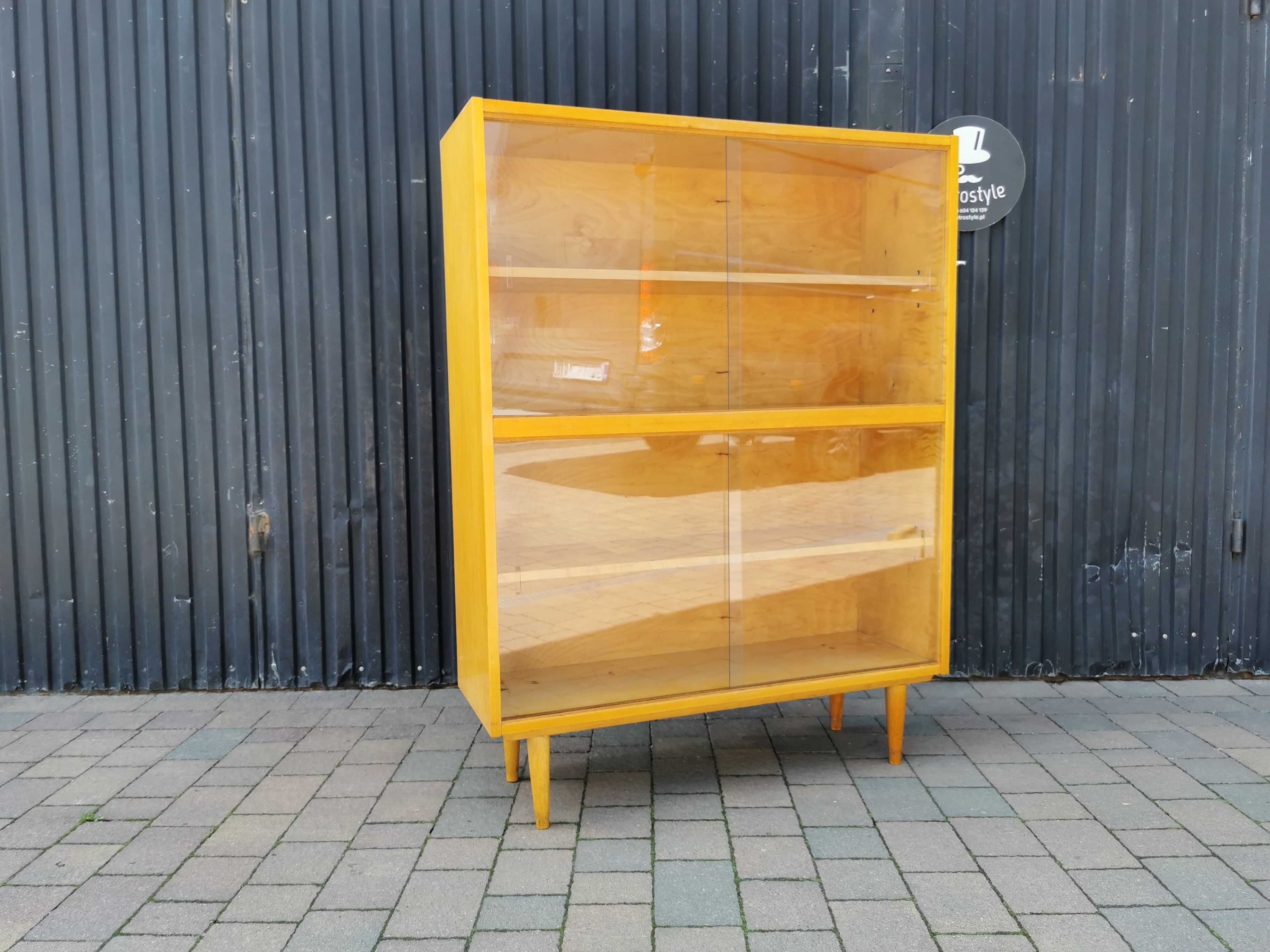 Biblioteczka, gablota Český Nábytek, Czechosłowacja '60 Design, RETRO