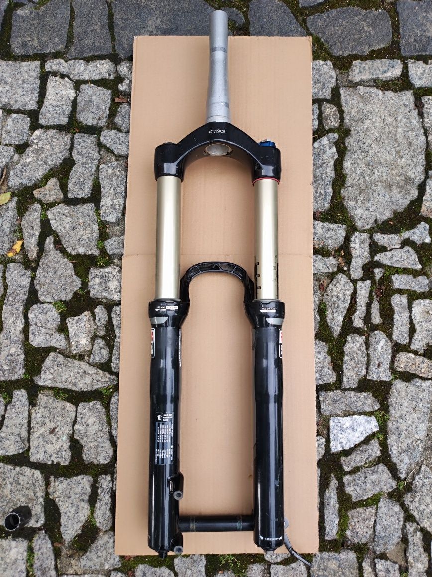 Rock shox Lyrik RC2DH/26 170mm enduro freeride dh dirt