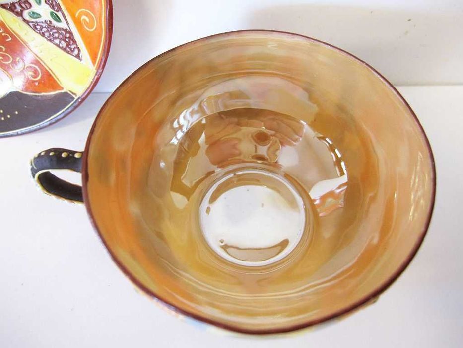 2 antigas chávenas de chá asiáticas pintadas à mão e assinadas