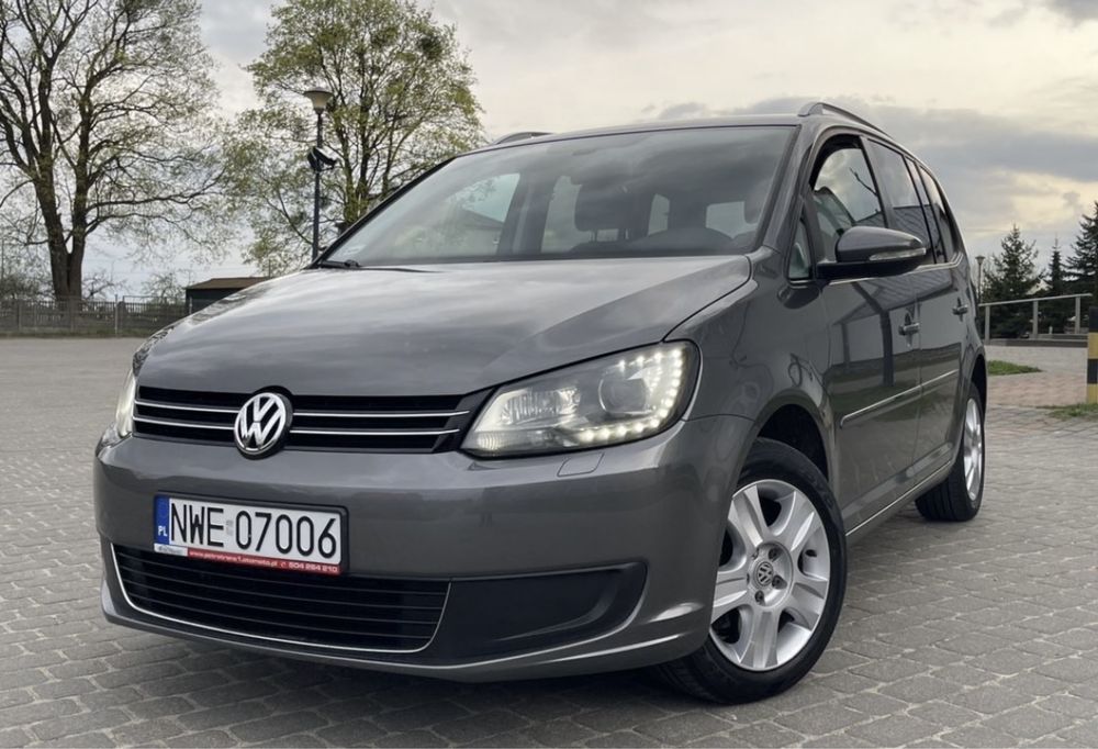 Volkswagen Touran 2.0 TDI 7 місць 2011 рік