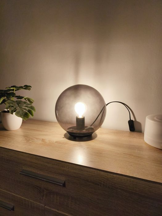 Lampa stołowa / lampka nocna