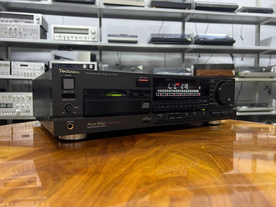 Odtwarzacz płyt CD Technics SL-P770, najwyższy model, Audio Room