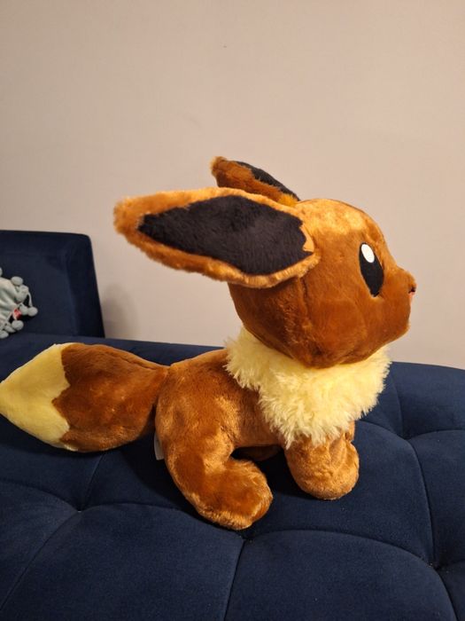 Evee pluszowy Build-a-bear Workshop 40 cm z dzwiękiem i Pikachu