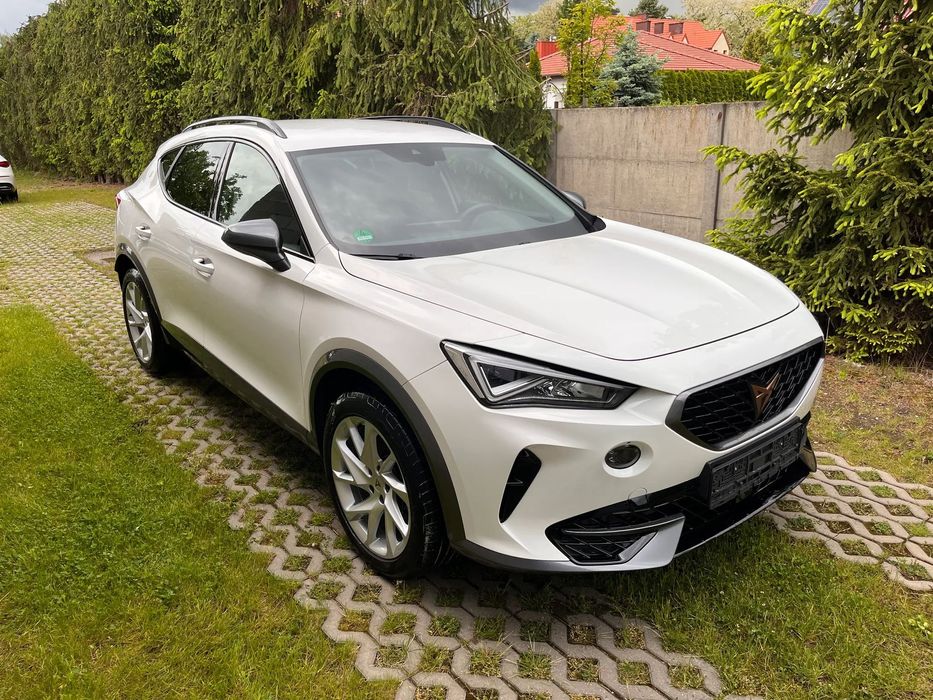 Cupra Formentor bezwypadkowy 204KM plug-in klimatronic f-ra vat 23%brutto