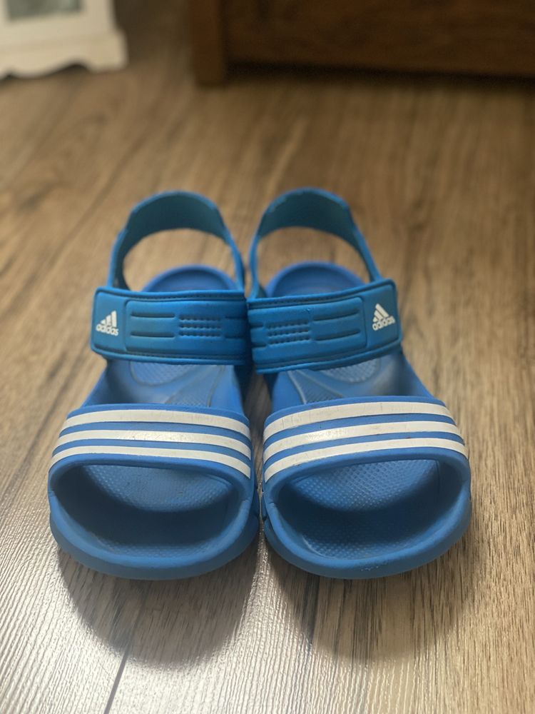 Sandały Adidas 36