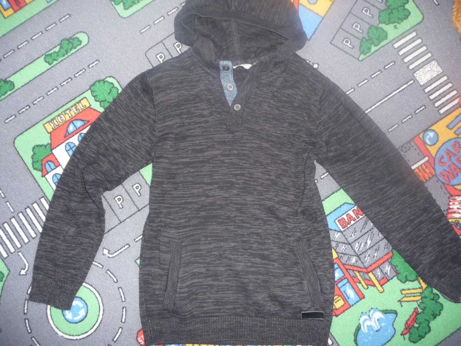 CUBUS sweter,kangurka dla chłopca r.146/152