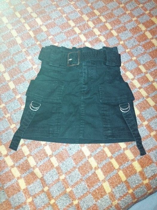 Roupas várias peças e modelos vários valores como novos.