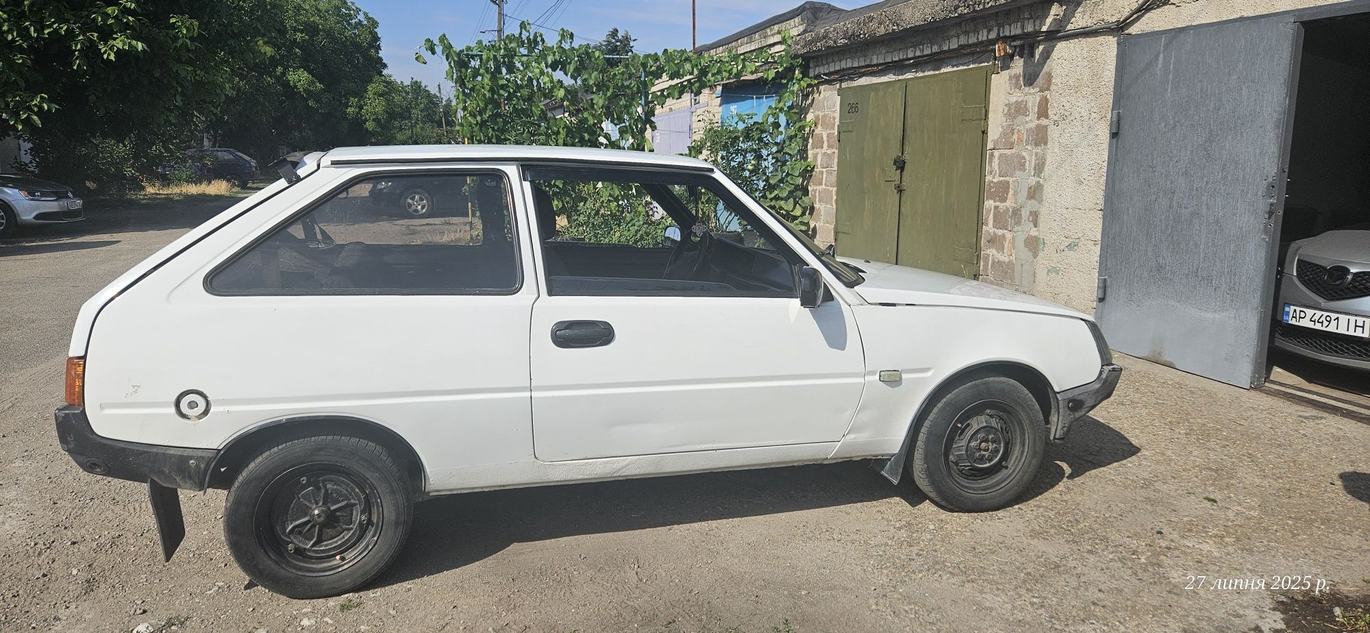 Продам ЗАЗ 1102.