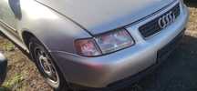Maska audi a3 8l  pas przedni ly7w
