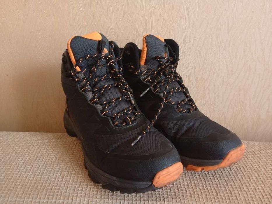 Чоловіче взуття. Осінь-зима. 44 розм. The North Face.