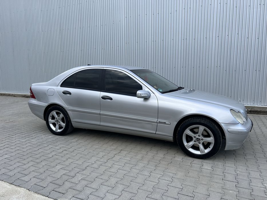 Продам Mersedes-Bens C270