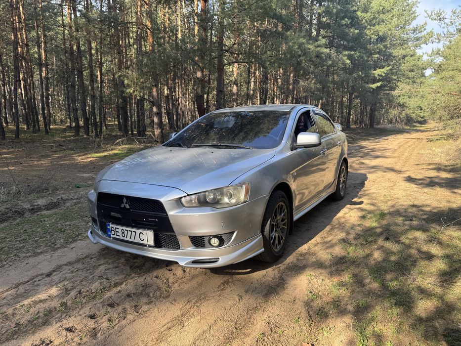 Mitsubishi Lancer X  2010