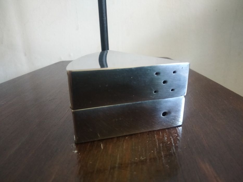 Solniczka, pieprzniczka. Nick Munro.