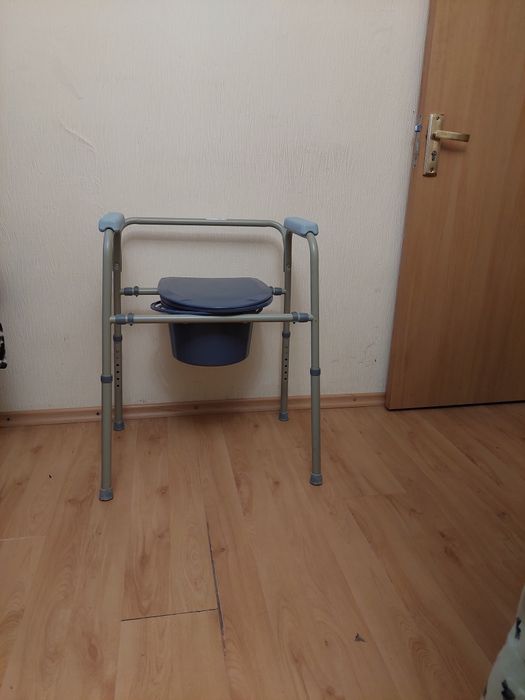 Туалетный стул для взрослых