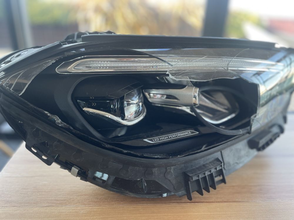 Farol/Ótica Mercedes Benz Classe C W206