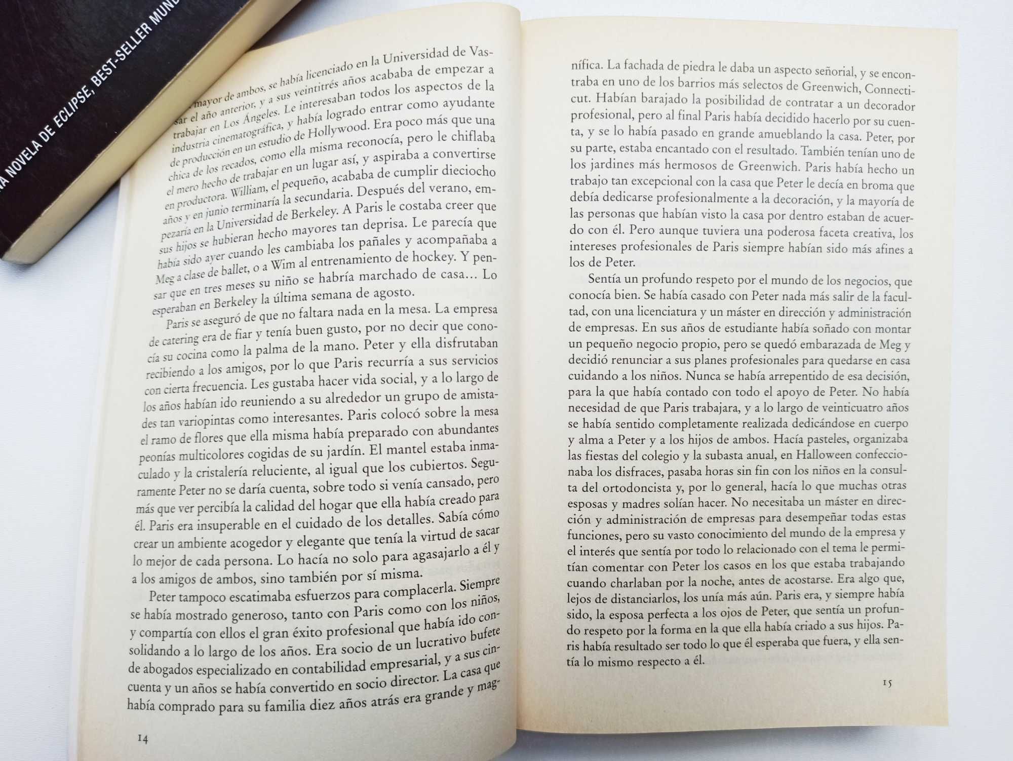 Juegos de citas - Danielle Steel - książka po hiszpańsku