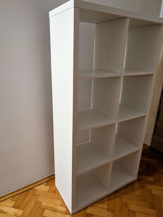 Biały regał IKEA