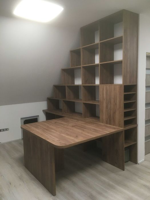 Tarasy, zabudowa poddaszy, drewutnie, podbitka dachowa...