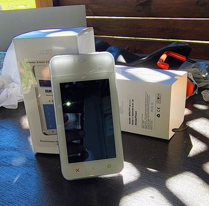 Terminal płatniczy d220