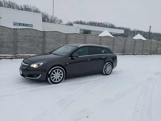 Продам Opel insignia 2014р