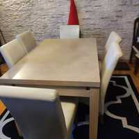 Rozkładany stół do salonu i krzesła