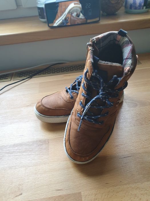 Buty jesienne zimowe chłopięce r. 36  ccc action boy