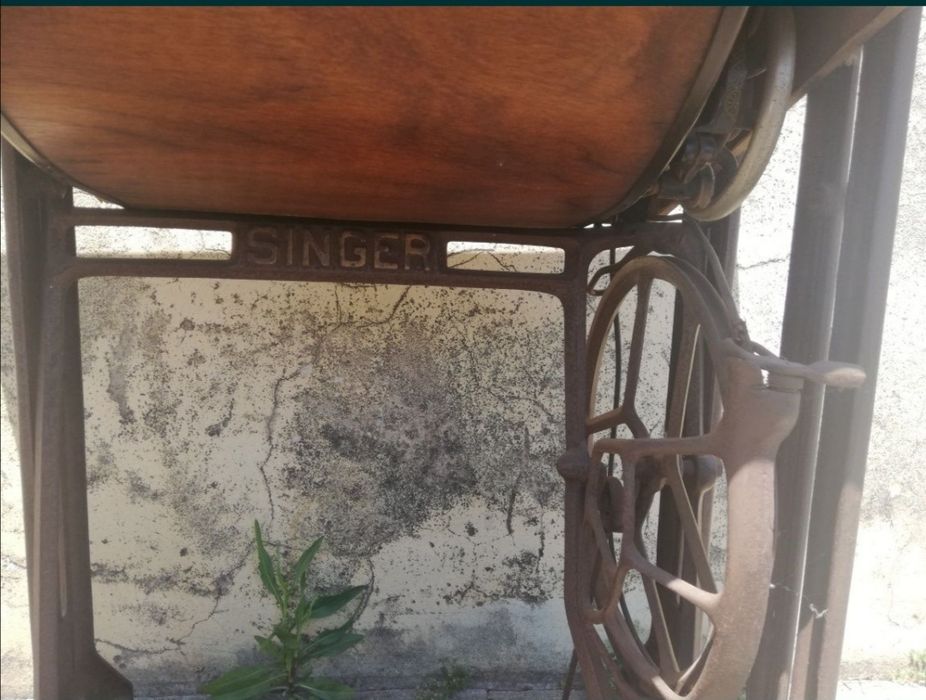 Máquina Singer de 1951 (71 anos)  p/Colecção toda original