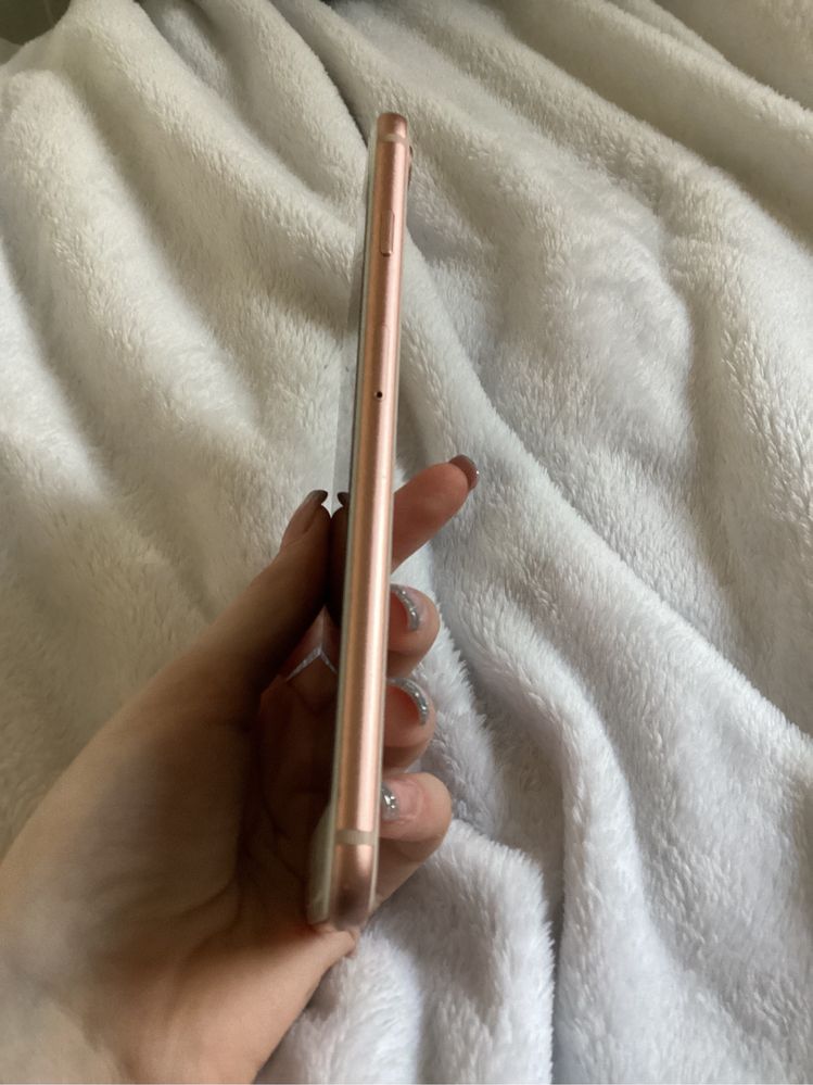 iphone 8 plus gold