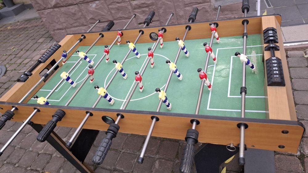 Львів, самовивіз Настільний дерев'яний футбол на ніжках