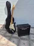 gitara elektryczna behringer +wzmacniacz