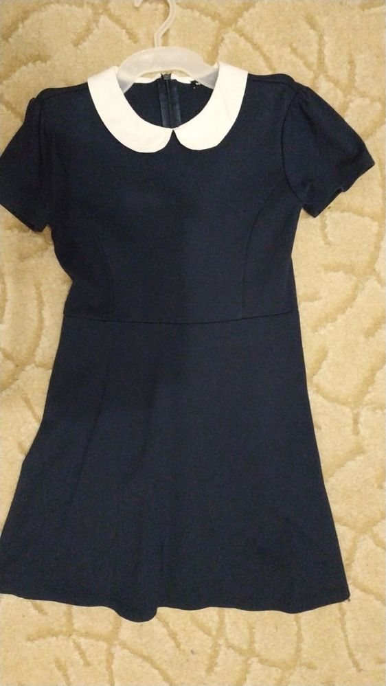 Платье в школу Zara,reserved